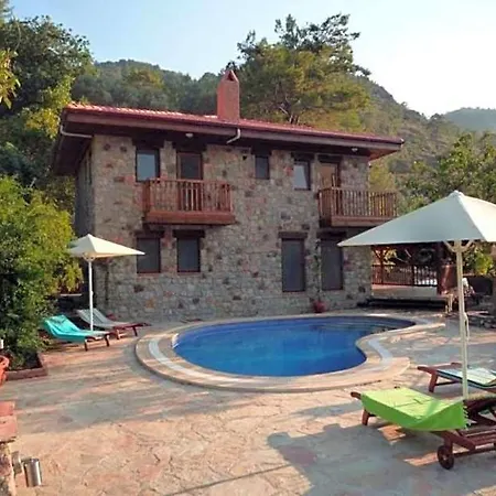 Villa Marmaris Sleeps 8 Pool Air Con Wifi *